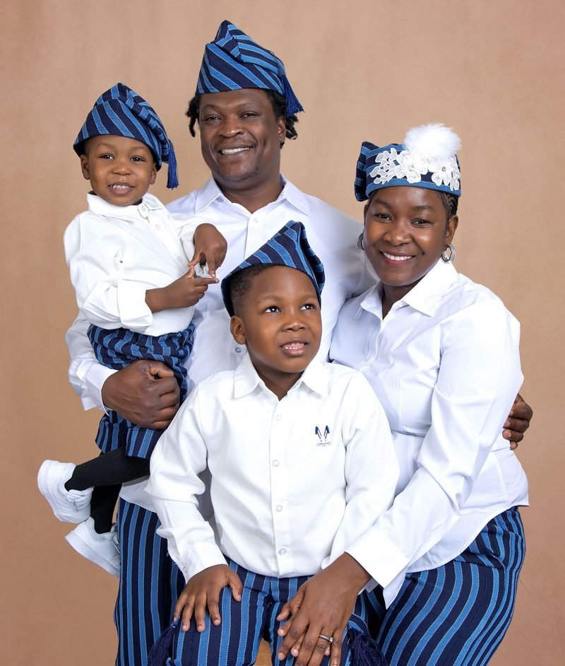 Ogunsakin family portrait session