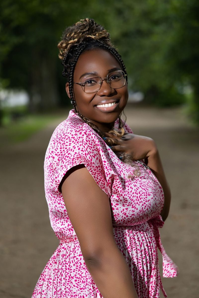 Event portrait — candid moment